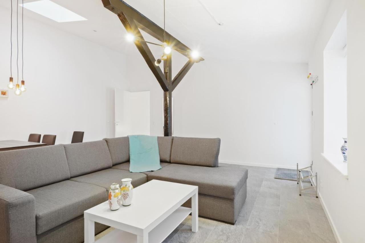 Charming - Luxurious 1 Bedroom Apartment In The Heart Of Aalborg Exterior photo