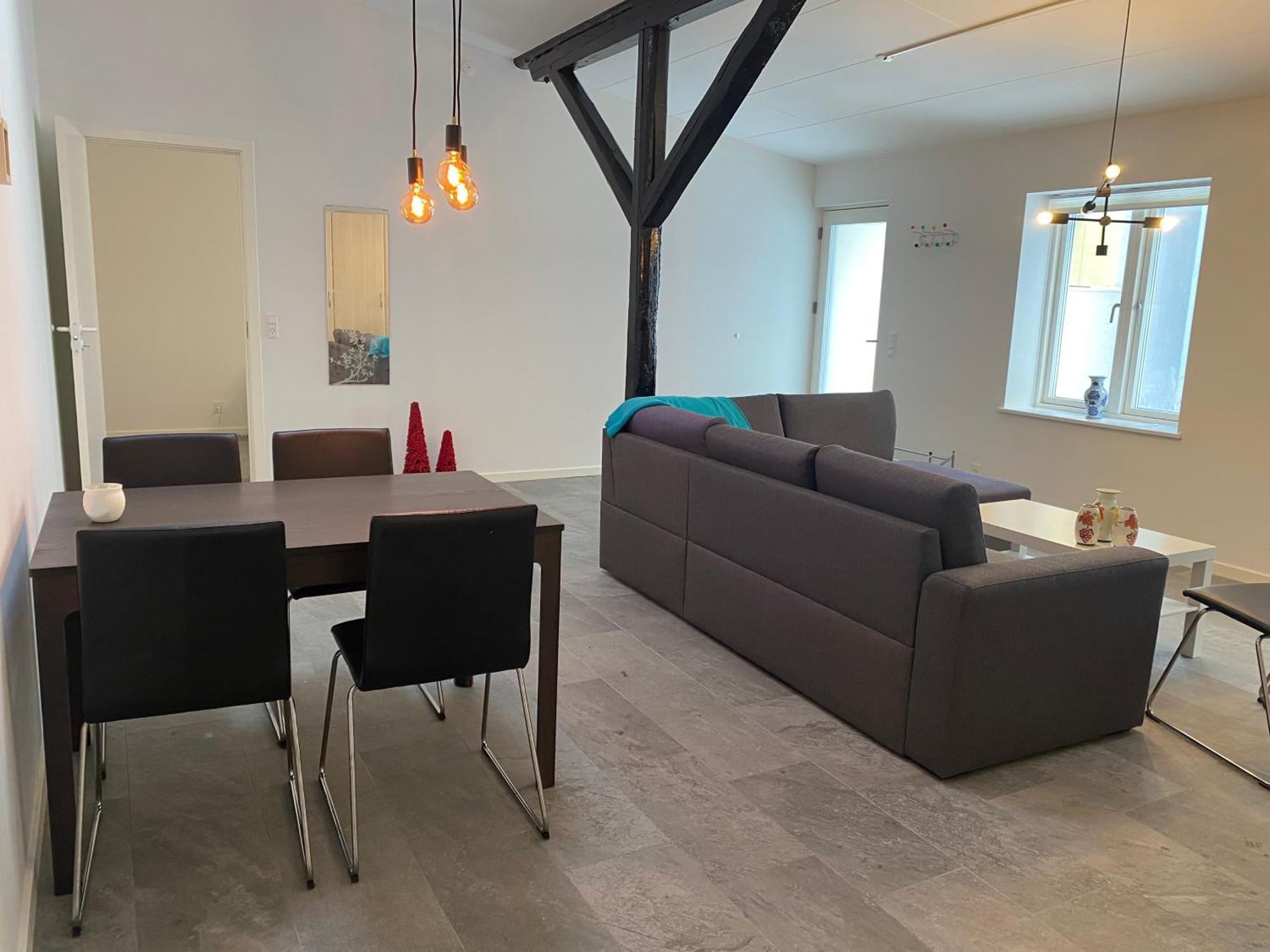 Charming - Luxurious 1 Bedroom Apartment In The Heart Of Aalborg Exterior photo